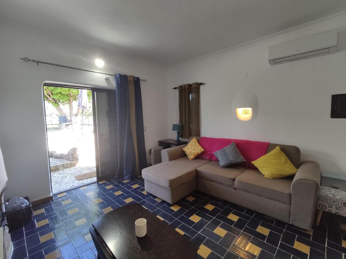 Апартаменти 6 Mourisca - Casas & Papeis Армасан-де-Пера Екстер'єр фото